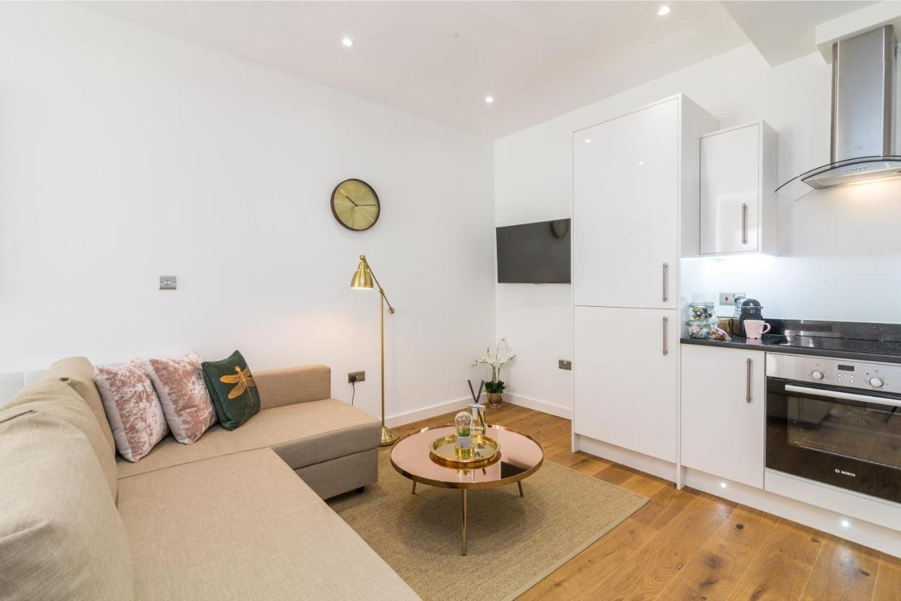 Houndsgate Court, Nottingham Apartment Exterior photo